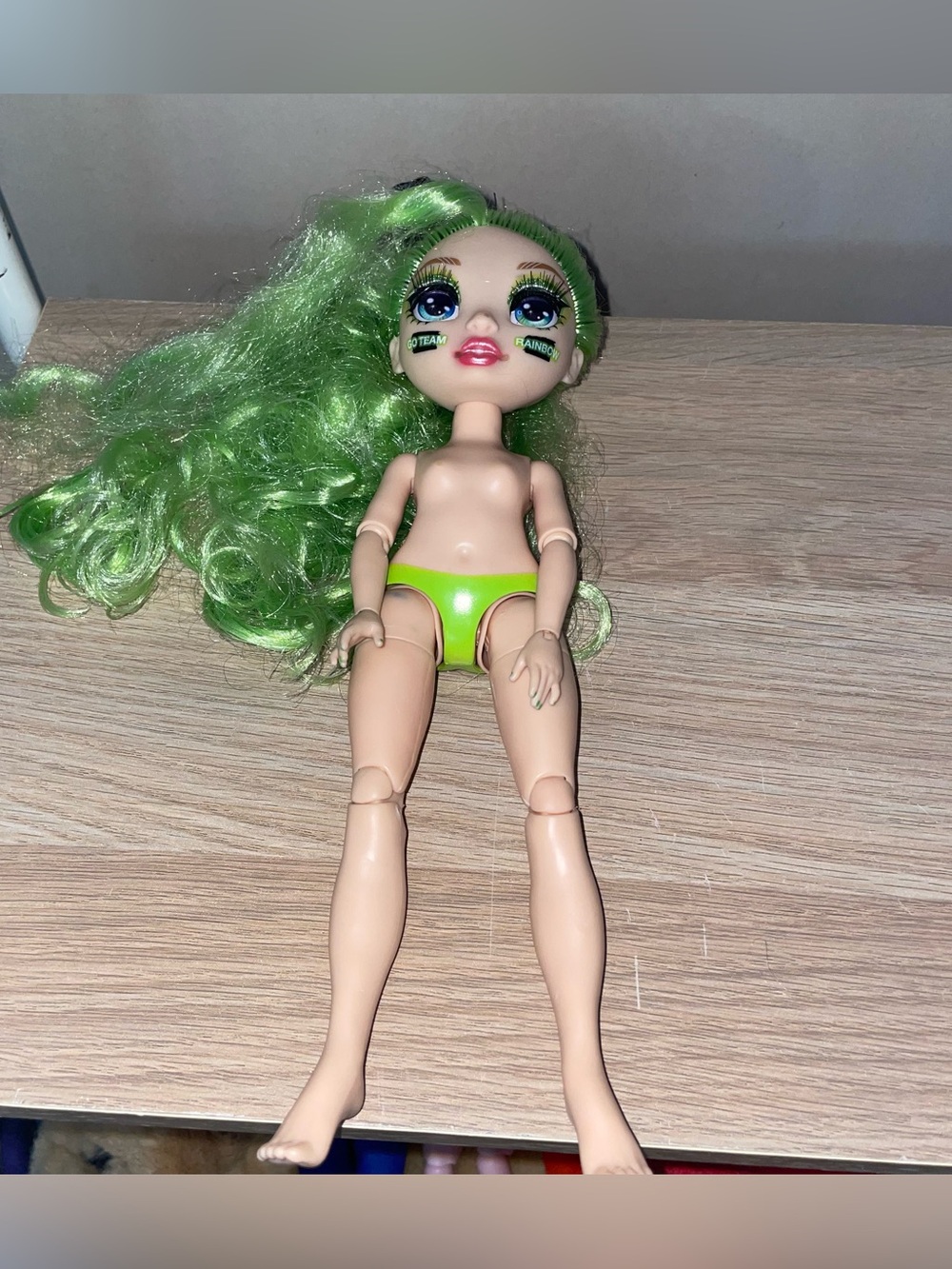 Rainbow High Cheer Jade Hunter Articulated Doll Green Cheerleader